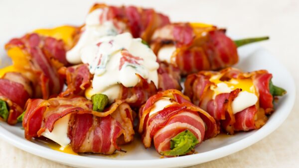 Bacon-wrapped jalapenos with cream cheese